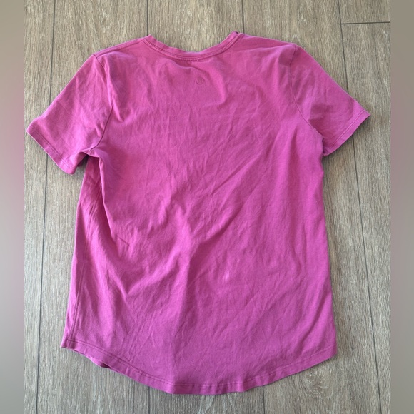 Lululemon Size 0 tshirt - Picture 1 of 3